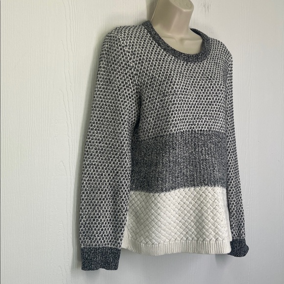 Madewell - Gray ColorBlock Knit Classic Crewneck Long Sleeve Sweater Size Medium - Picture 3 of 10